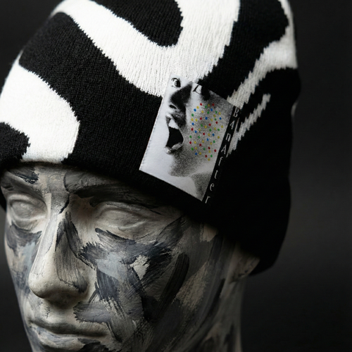 HEADLINES No.001 — “Noise in Silence”